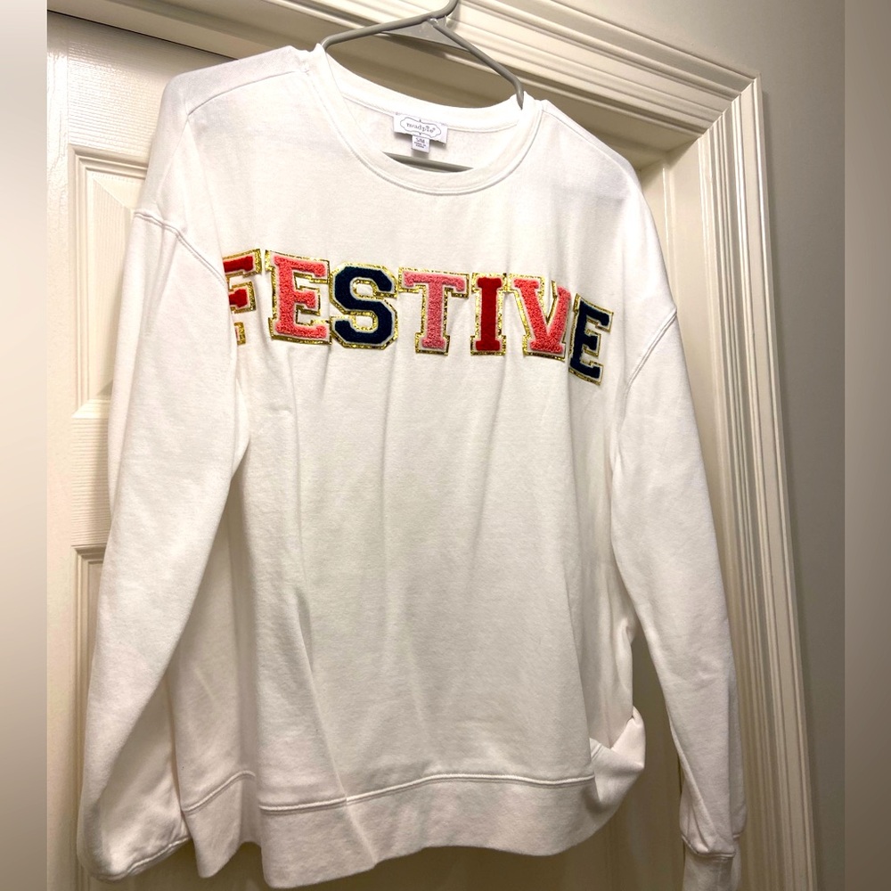 Size S/M Festive patch shirt